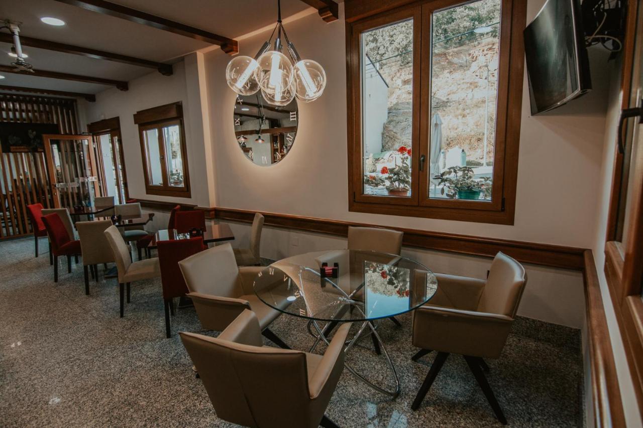 Hotel A Veiga Samos Kültér fotó