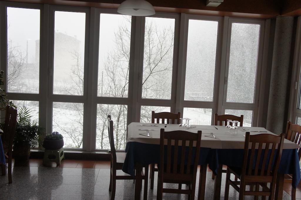 Hotel A Veiga Samos Kültér fotó